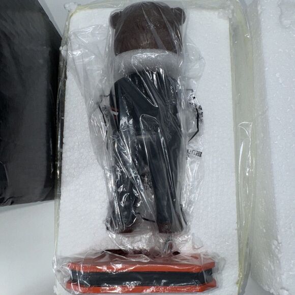 SEALED L.E. NFL Chicago Bears Staley Da Bear Mascot Bobble Head 414/612 Numbered - Picture 2 of 8